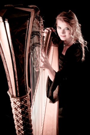 harpist arpa Sara Terzano Torino 